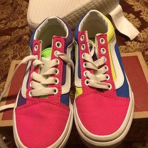 Girls van sneakers